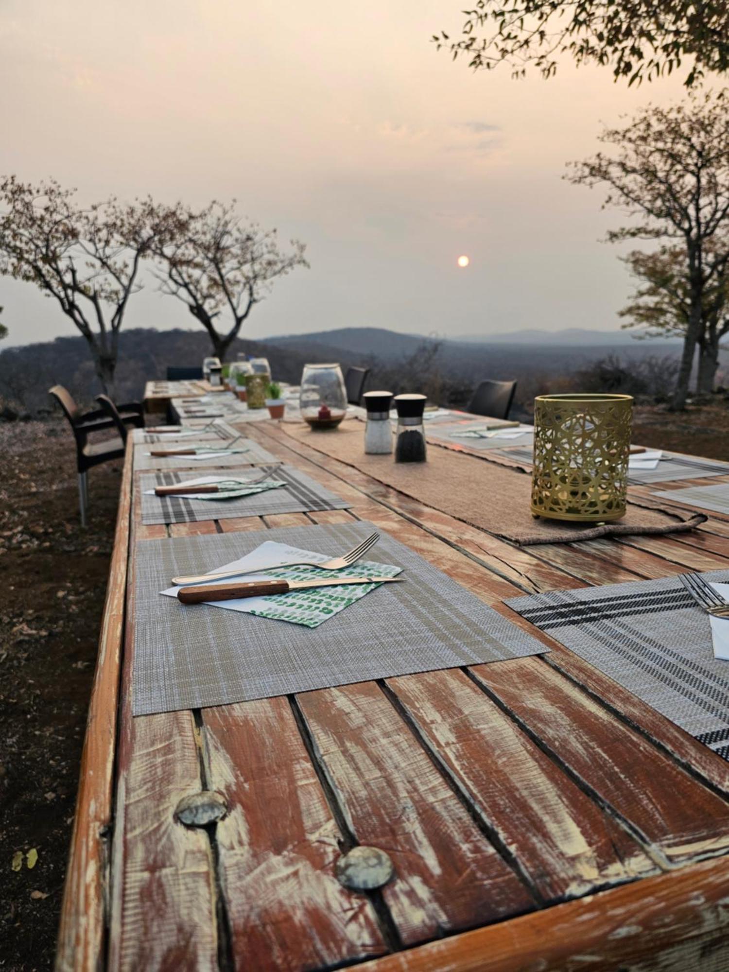 Onduri Lodge Outjo Exterior photo